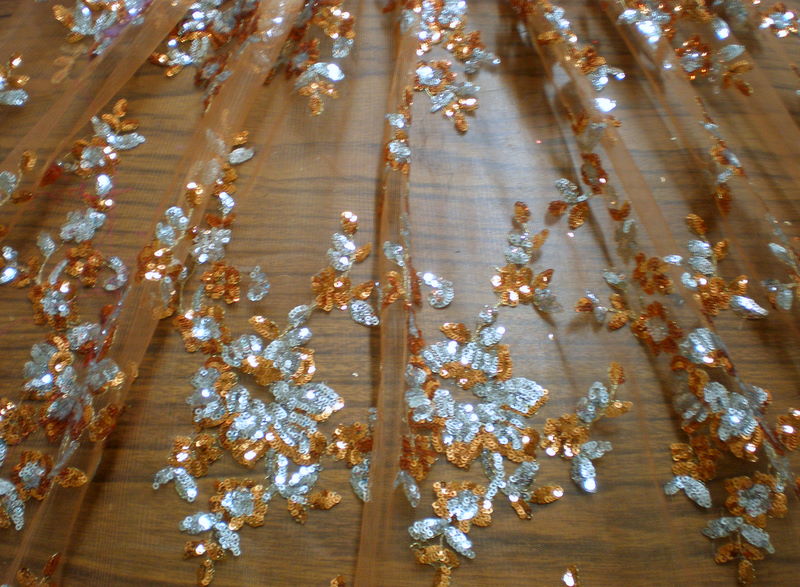 4.Copper-Silver Arun Flower Sequins